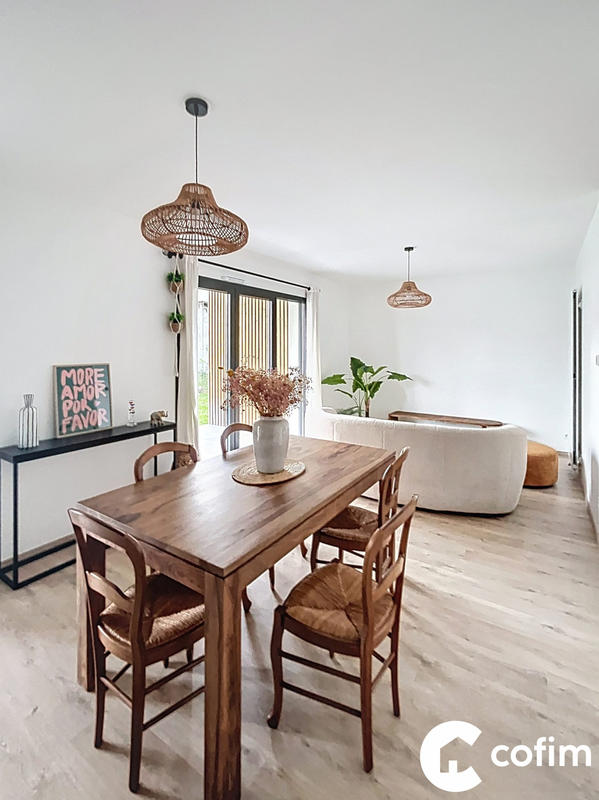 Appartement - 64 m² - 3 pièces