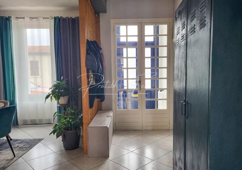 Maison - 180 m² - 7 pièces