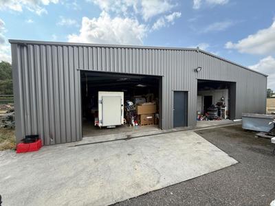 Industrie - 714 m²