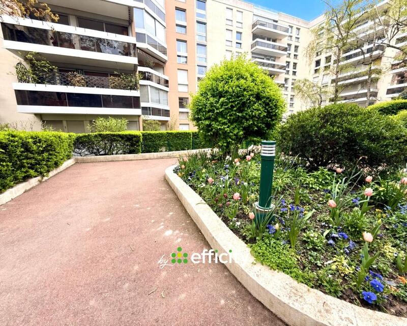 Appartement - 97 m² - 4 pièces