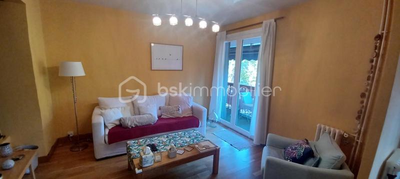 Appartement - 83 m² - 4 pièces