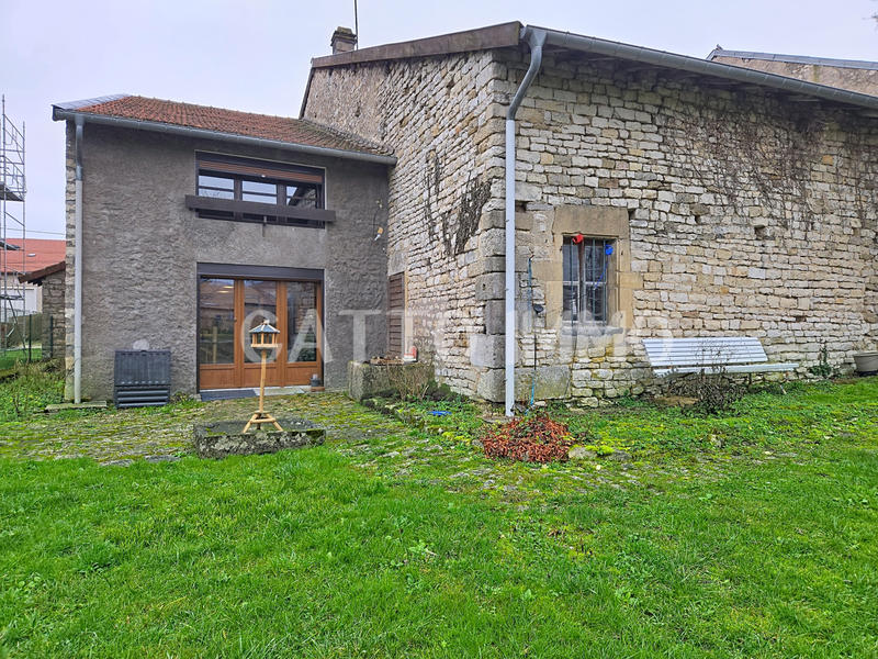 Maison de village - 150 m² - 5 pièces