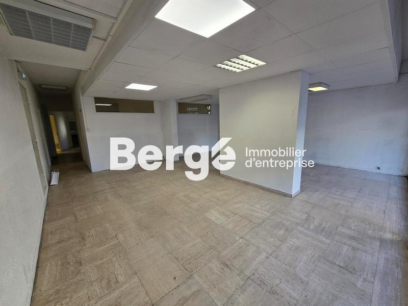 Local commercial - 155 m²