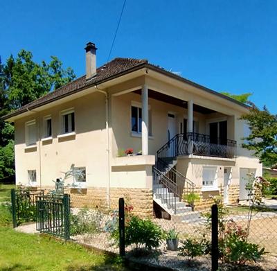 Maison - 150 m² - 7 pièces