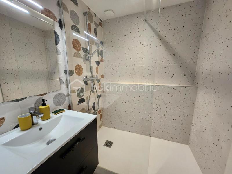 Appartement - 77 m² - 4 pièces