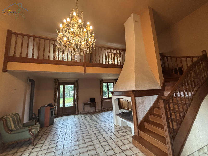 Maison - 160 m² - 6 pièces