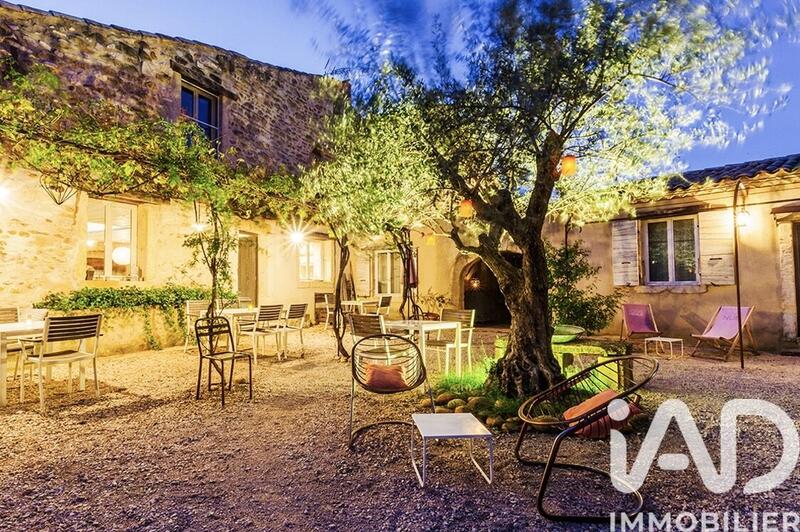 Maison de village - 328 m² - 11 pièces