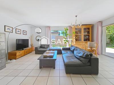 Maison - 149 m² - 6 pièces