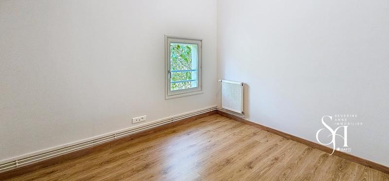 Maison - 140 m² - 8 pièces