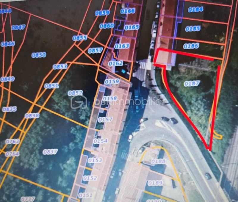 Maison ancienne - 150 m² - 6 pièces