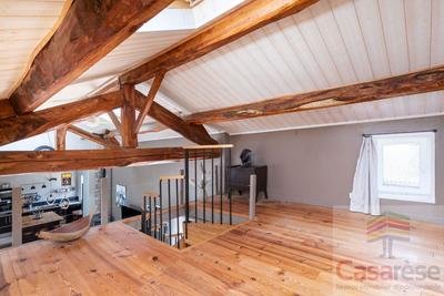 Maison - 180 m² - 6 pièces