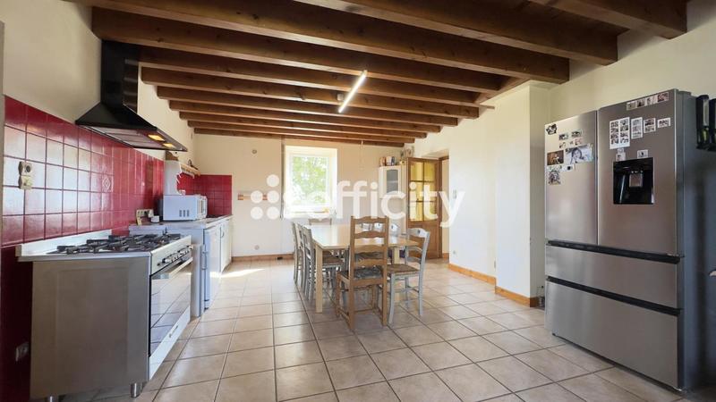 Ferme - 235 m² - 8 pièces