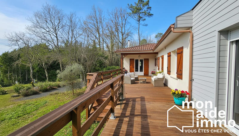 Maison - 127 m² - 6 pièces