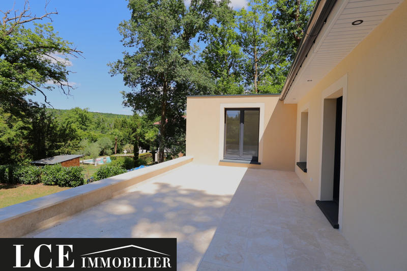 Maison - 175 m² - 6 pièces
