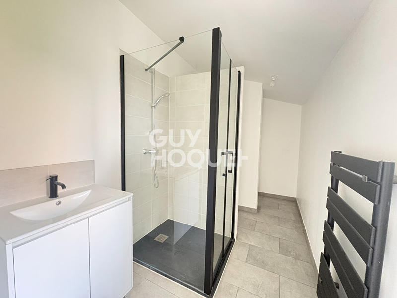 Maison - 64 m² - 4 pièces