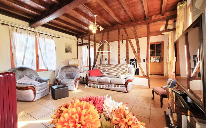 Maison - 376 m² - 14 pièces