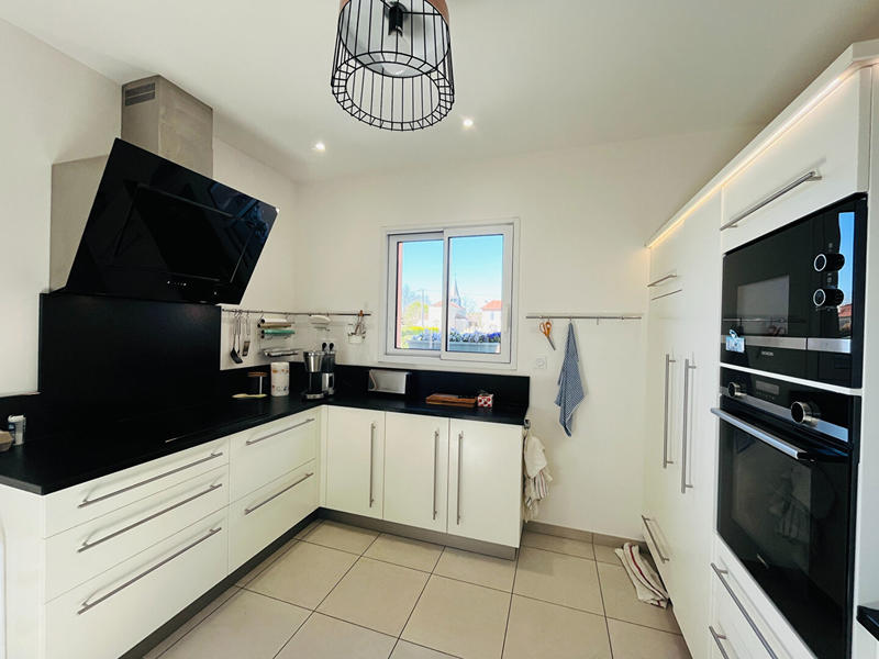 Maison - 130 m² - 4 pièces