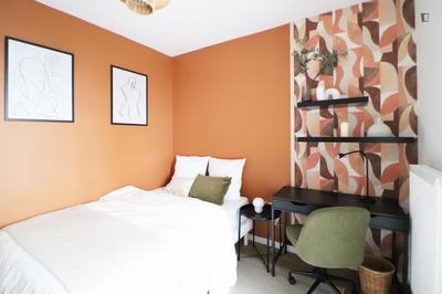 Chambre - 11 m² - 4 pièces