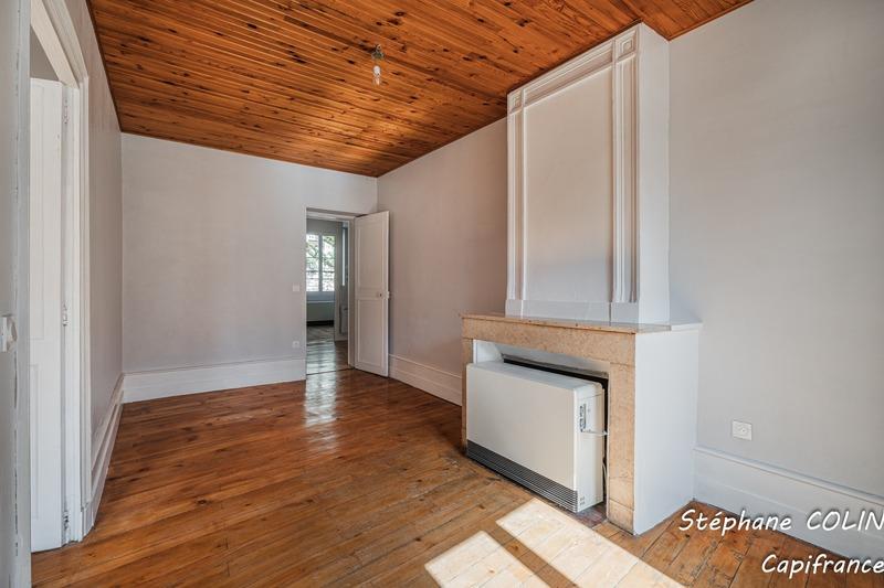 Appartement - 86 m² - 4 pièces