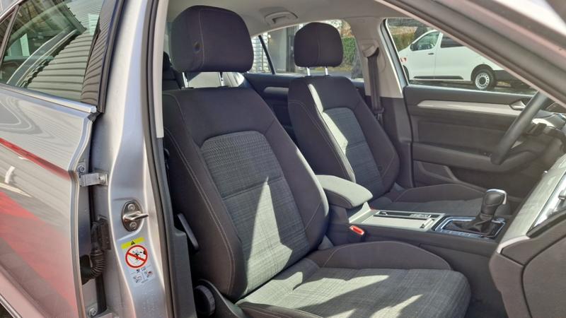 Volkswagen Passat Business 2.0 tdi evo scr 150 dsg7