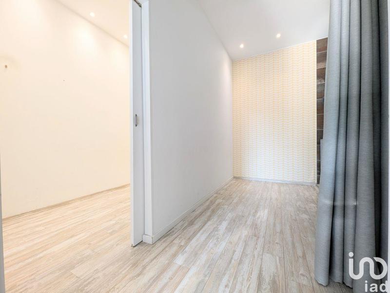 Local commercial - 77 m²