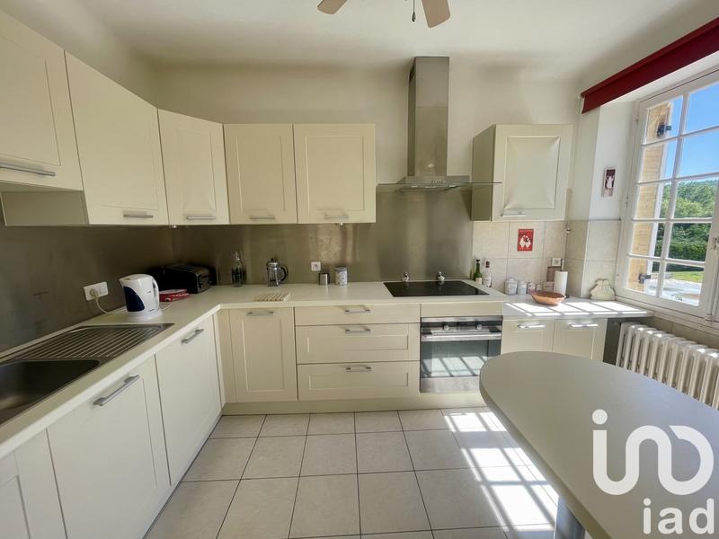 Maison - 186 m² - 6 pièces