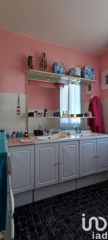 Maison - 184 m² - 7 pièces