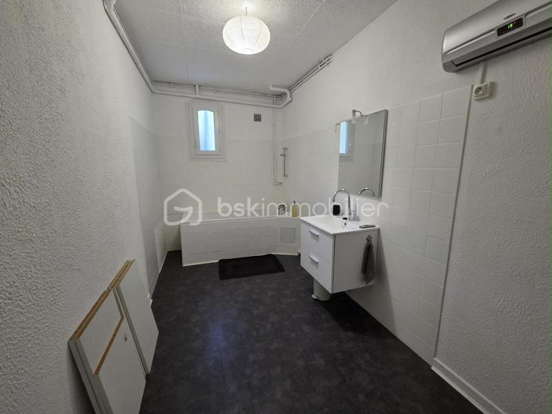 Maison - 169 m² - 6 pièces