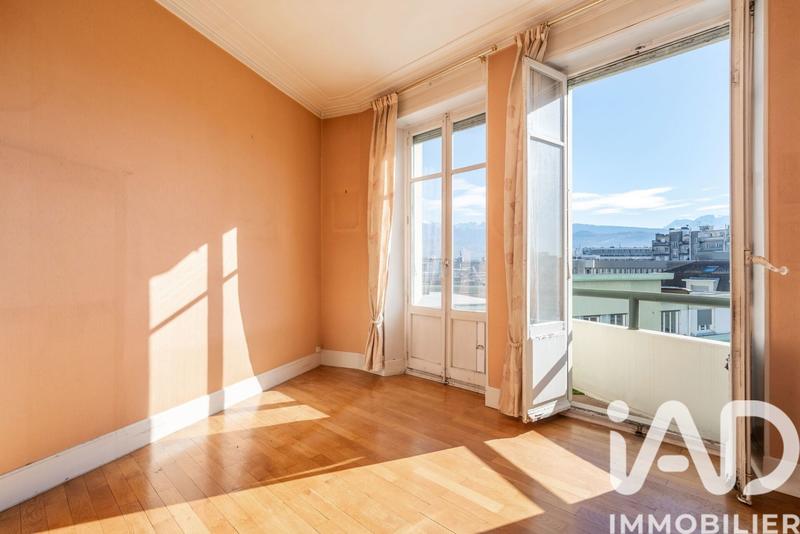 Appartement - 127 m² - 5 pièces