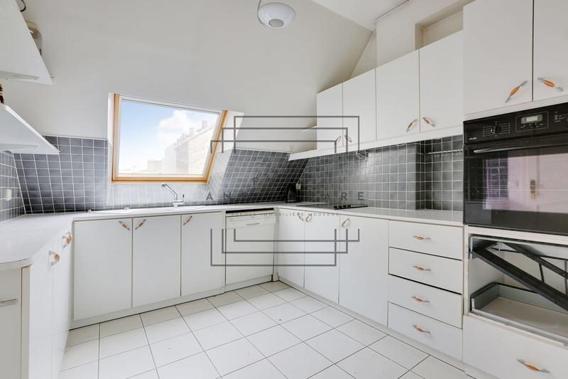 Appartement - 124 m² - 6 pièces