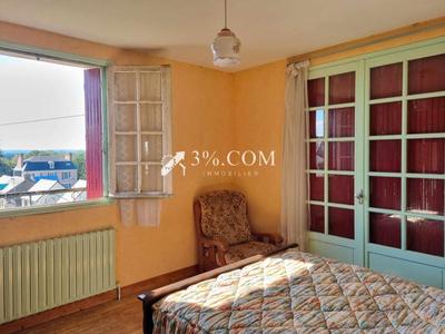 Maison - 113 m² - 6 pièces