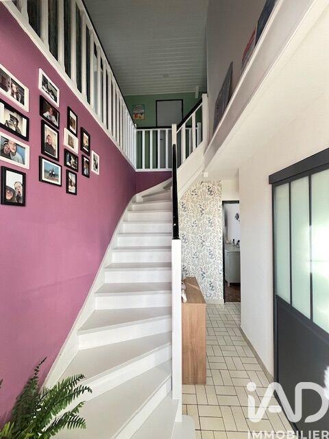 Maison - 128 m² - 7 pièces