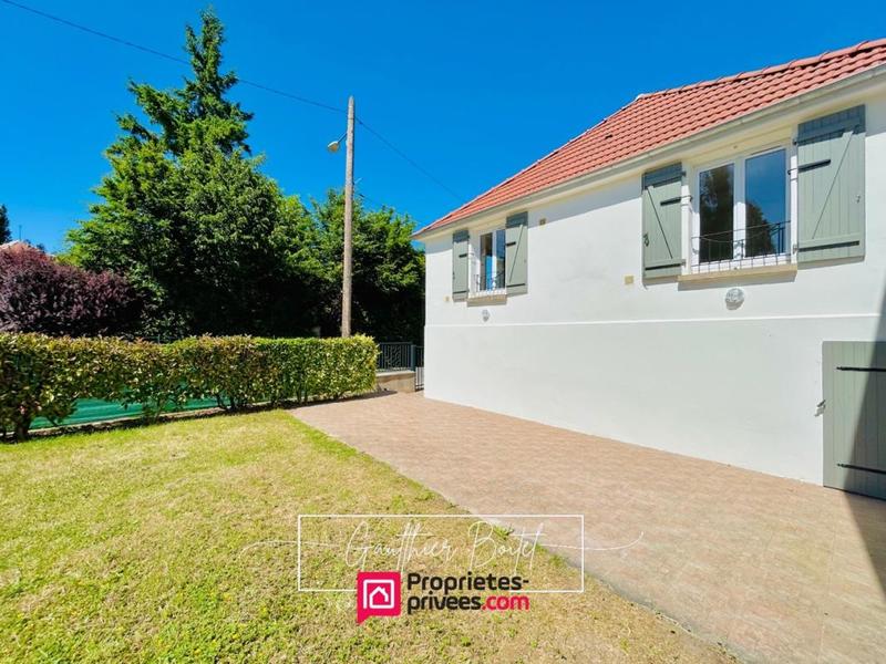 Maison - 90 m² - 4 pièces