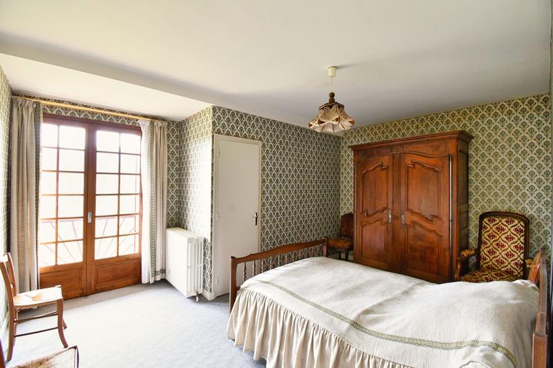 Maison - 185 m² - 6 pièces