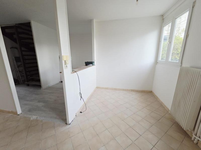 Maison - 108 m² - 6 pièces