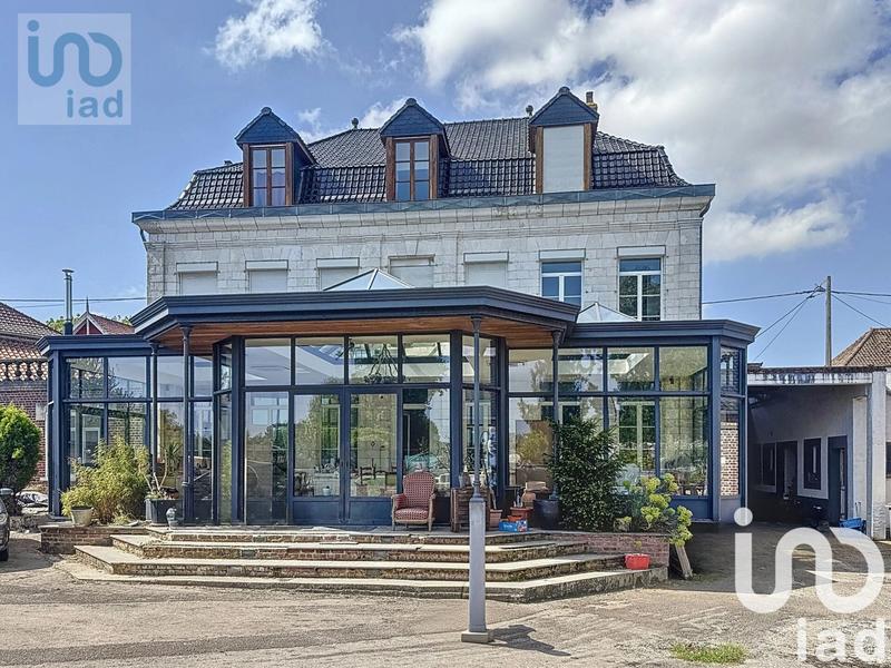 Maison de maîtres - 495 m² - 12 pièces