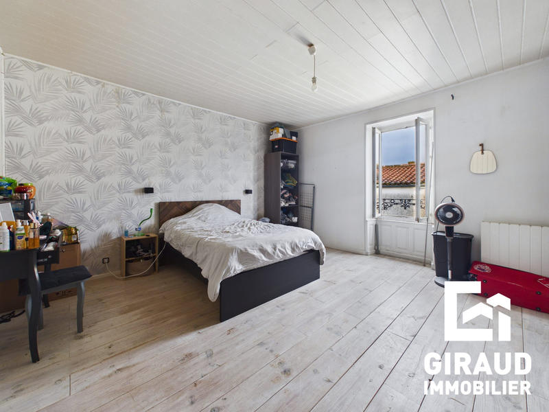 Maison ancienne - 93 m² - 4 pièces