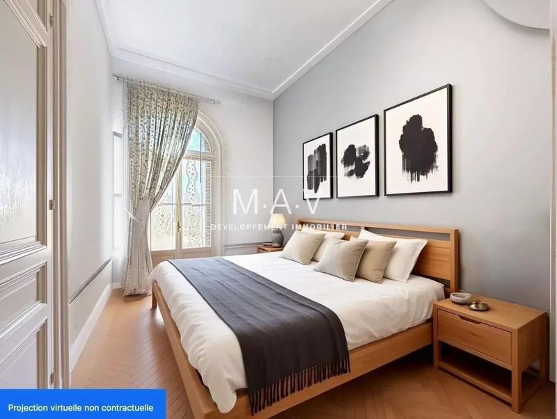 Appartement - 150 m² - 5 pièces