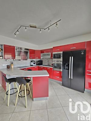 Maison - 183 m² - 5 pièces