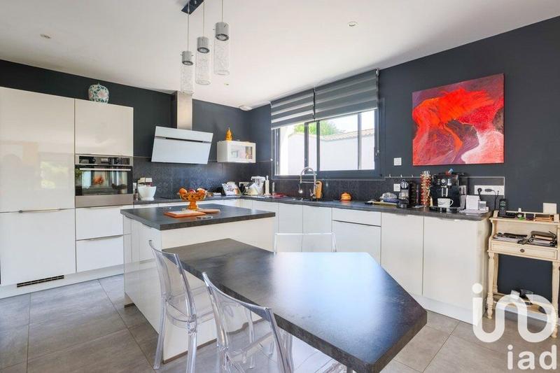 Maison - 192 m² - 7 pièces