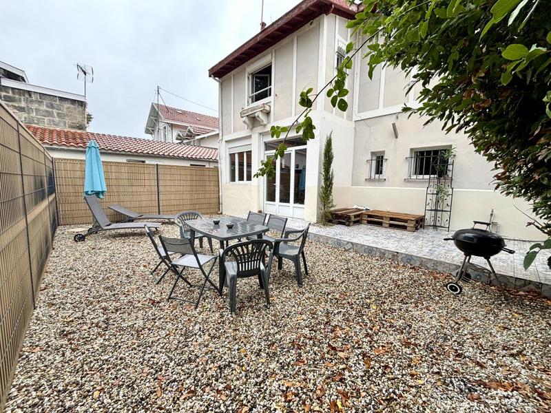 Maison - 135 m² - 8 pièces