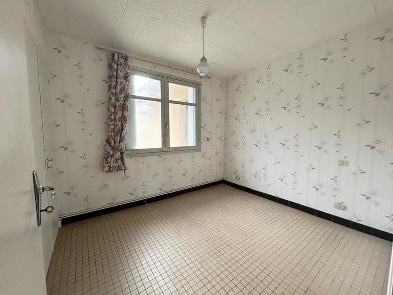 Propriété - 105 m² - 4 pièces