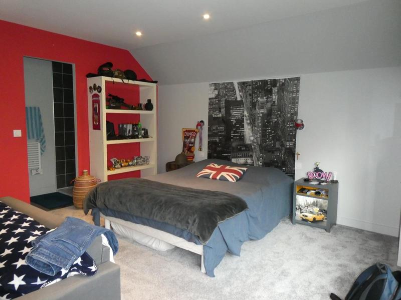 Maison - 255 m² - 8 pièces