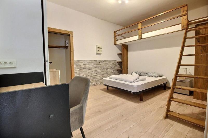Immeuble - 906 m² - 40 pièces
