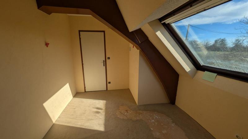 Maison - 111 m² - 4 pièces