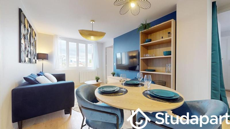 Chambre - 9 m² - 1 pièce