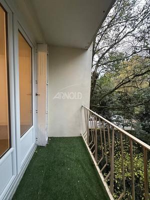 Appartement - 89 m² - 4 pièces