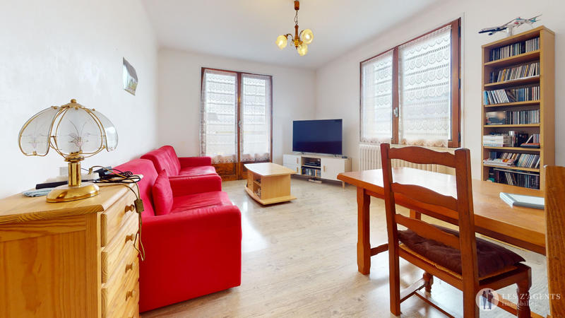 Appartement - 100 m² - 4 pièces