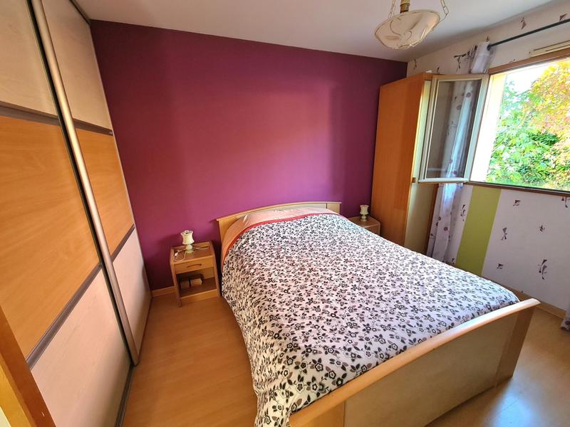 Maison - 185 m² - 8 pièces