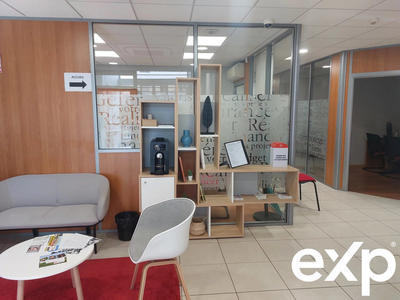 Immeuble - 1 743 m²